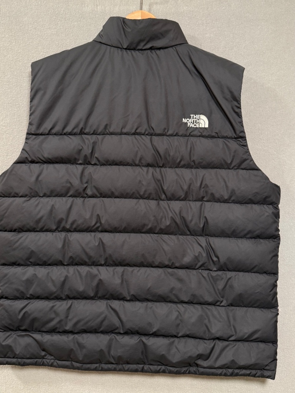 The North Face Black Gorpcore Outdoors Zip Puffy Insulated Puffer Vest  Men XL - Picture 2 of 7